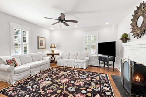 Tiny photo for 1905 Spring St, Powell, TN 37849 (MLS # 1357309)