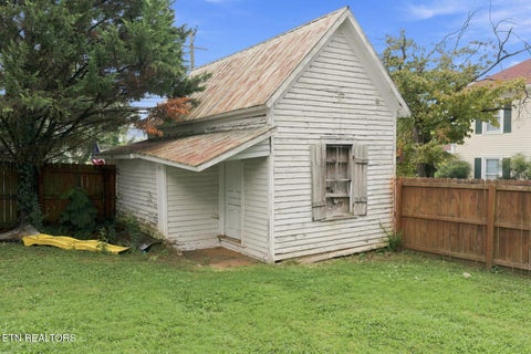 Tiny photo for 1905 Spring St, Powell, TN 37849 (MLS # 1357309)