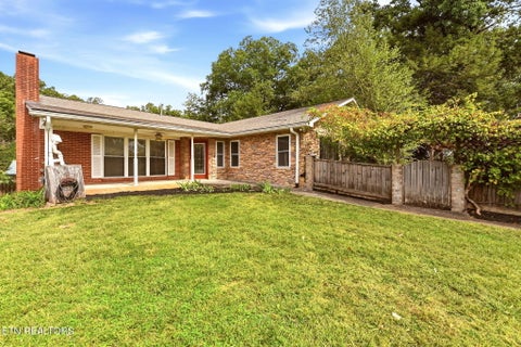 Photo of 198 Lasalle Rd, Oak Ridge, TN 37830 (MLS # 1358489)