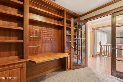 Tiny photo for 198 Lasalle Rd, Oak Ridge, TN 37830 (MLS # 1358489)