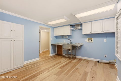 Tiny photo for 198 Lasalle Rd, Oak Ridge, TN 37830 (MLS # 1358489)