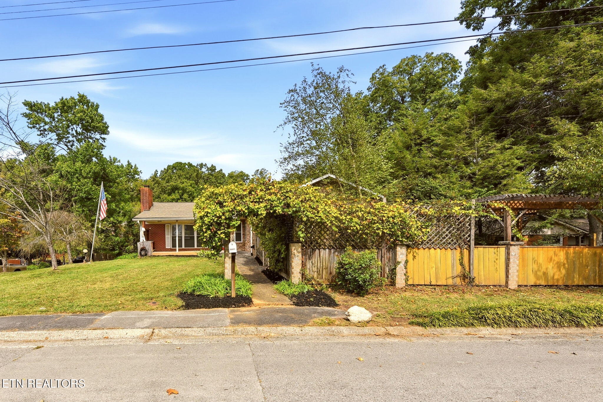 198 Lasalle Rd