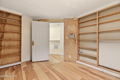 Tiny photo for 198 Lasalle Rd, Oak Ridge, TN 37830 (MLS # 1358489)