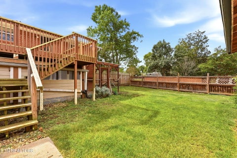 Tiny photo for 198 Lasalle Rd, Oak Ridge, TN 37830 (MLS # 1358489)