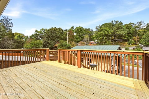 Tiny photo for 198 Lasalle Rd, Oak Ridge, TN 37830 (MLS # 1358489)