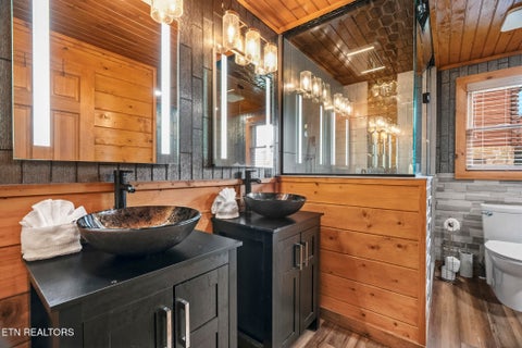 Tiny photo for 605 Cherry Blossom Way, Pigeon Forge, TN 37863 (MLS # 1349161)
