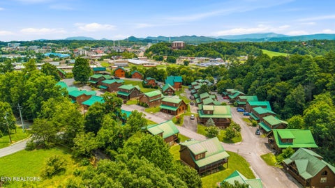 Tiny photo for 605 Cherry Blossom Way, Pigeon Forge, TN 37863 (MLS # 1349161)