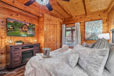 Tiny photo for 605 Cherry Blossom Way, Pigeon Forge, TN 37863 (MLS # 1349161)