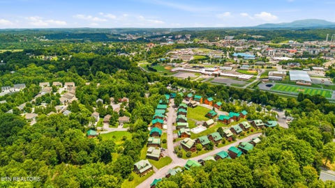Tiny photo for 605 Cherry Blossom Way, Pigeon Forge, TN 37863 (MLS # 1349161)