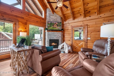 Tiny photo for 605 Cherry Blossom Way, Pigeon Forge, TN 37863 (MLS # 1349161)