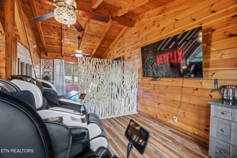Tiny photo for 605 Cherry Blossom Way, Pigeon Forge, TN 37863 (MLS # 1349161)