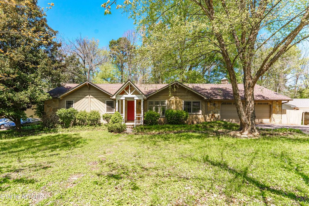 Photo of 440 Oran Rd, Farragut, TN 37934 (MLS # 1299236)