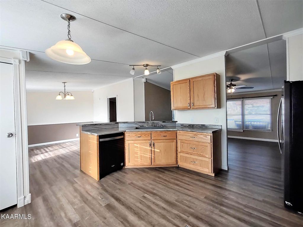 Photo of 358 Ikey Duncan Rd, Huntsville, TN 37756 (MLS # 1215115)