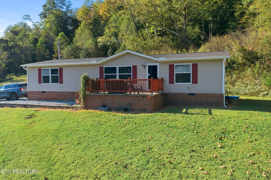 Photo of 3840 War Creek Rd, Thorn Hill, TN 37881 (MLS # 1358451)