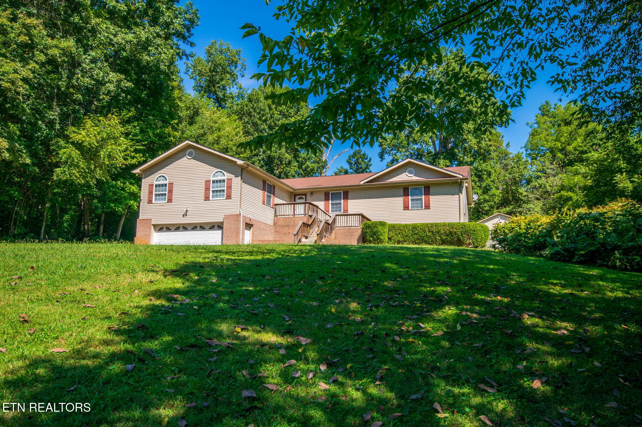 1715 N Parkridge Drive
