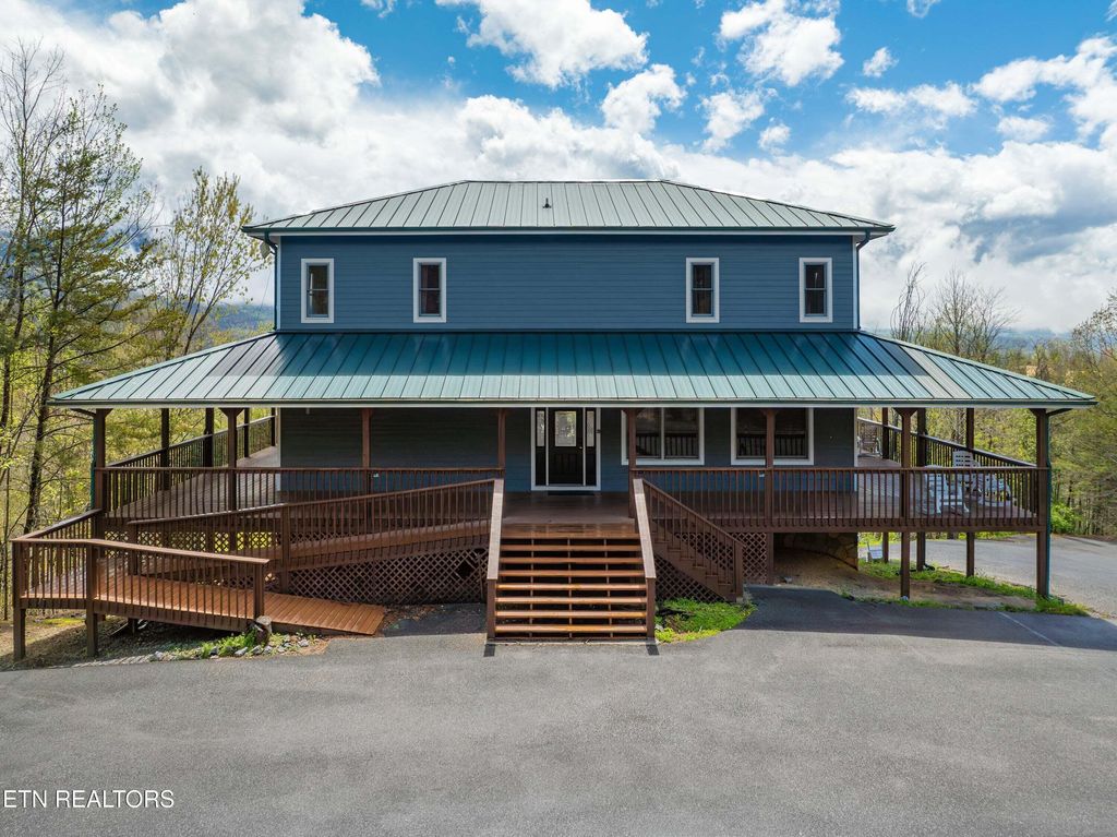 Photo of 510 Wildflower Ridge Rd Rd, Gatlinburg, TN 37738 (MLS # 1332535)