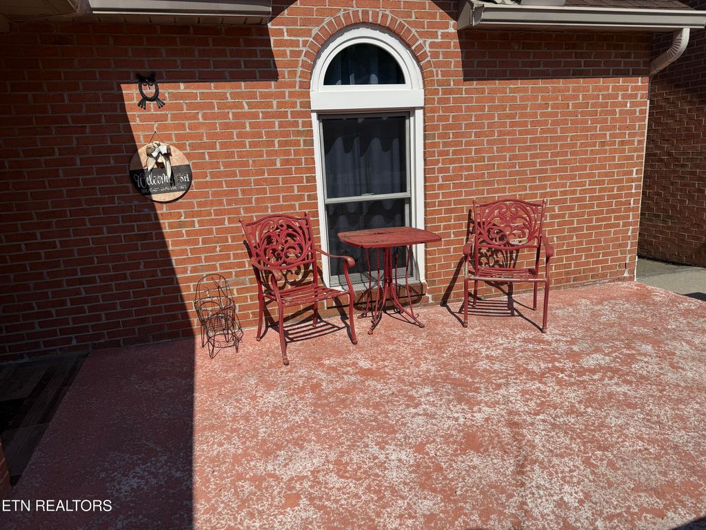 Photo of 1115 Fairgrounds Court #1115, Kingston, TN 37763 (MLS # 1336565)