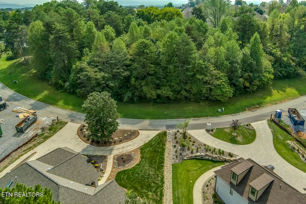 Photo of 650 Sandpiper Drive Drive, Vonore, TN 37885 (MLS # 1316825)
