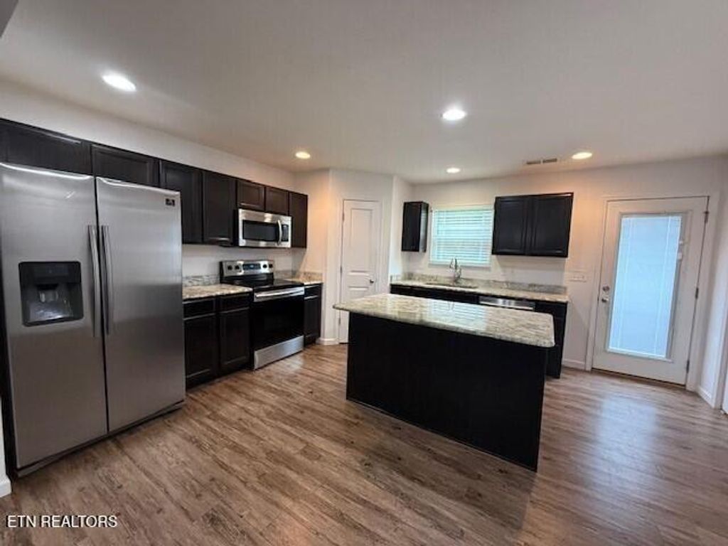 Photo of 811 Bob Kirby Rd, Knoxville, TN 37923 (MLS # 1334427)