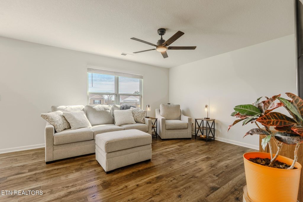 Photo of 1253 Cole Drive, Talbott, TN 37877 (MLS # 1333411)