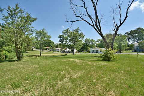 Tiny photo for 1427 Creekwood Drive, Knoxville, TN 37918 (MLS # 1340476)