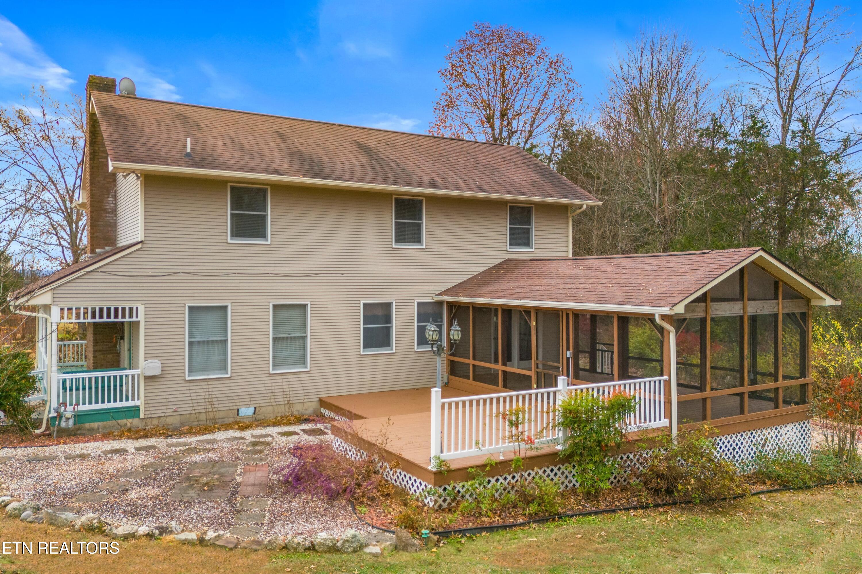 1010 Old Jacksboro Rd