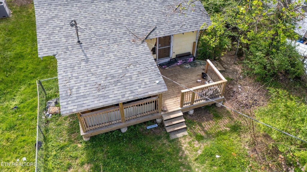 Photo of 227 E Morelia Ave, Knoxville, TN 37917 (MLS # 1334893)