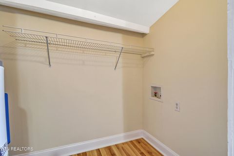 Tiny photo for 101 Dayton Ave, Crossville, TN 38555 (MLS # 1330859)