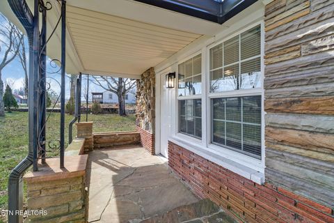Tiny photo for 101 Dayton Ave, Crossville, TN 38555 (MLS # 1330859)