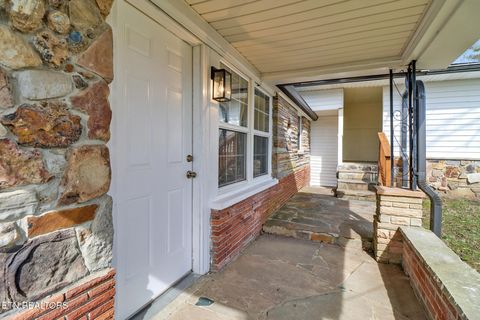 Tiny photo for 101 Dayton Ave, Crossville, TN 38555 (MLS # 1330859)