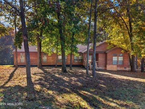 Photo of 324 Deer Trail Drive, Dandridge, TN 37725 (MLS # 1360532)