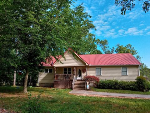 4213 Bart Giffin Rd Maryville TN 37803