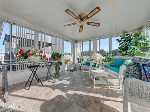 Tiny photo for 232 Farris Circle, LaFollette, TN 37766 (MLS # 1329196)