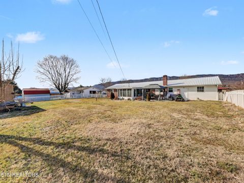 Tiny photo for 232 Farris Circle, LaFollette, TN 37766 (MLS # 1329196)