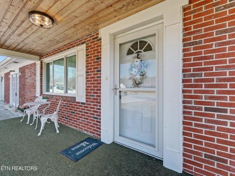 Tiny photo for 232 Farris Circle, LaFollette, TN 37766 (MLS # 1329196)