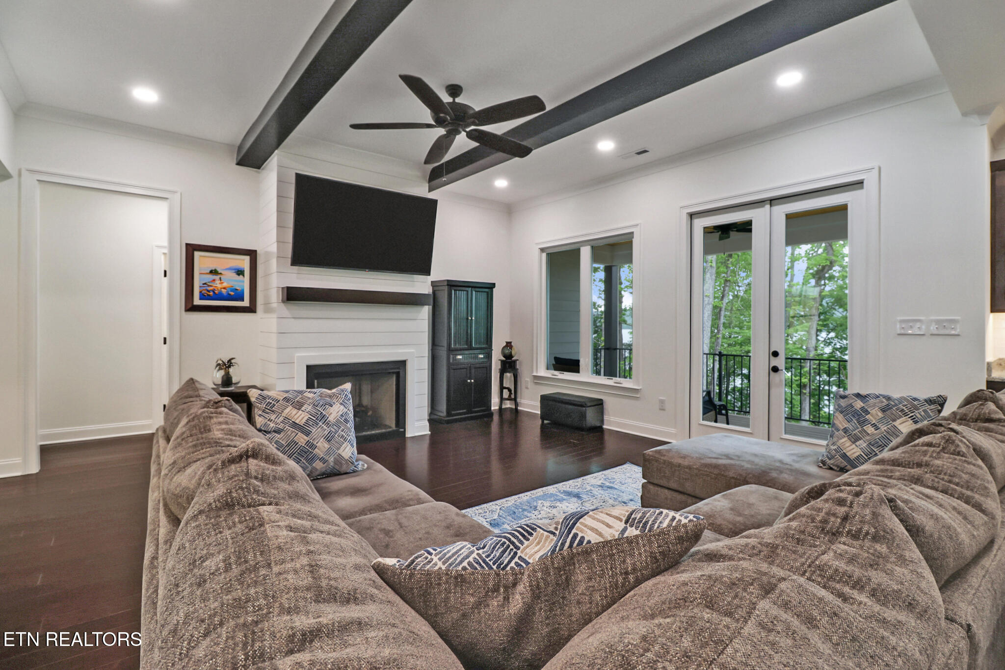 243 E Shore Drive