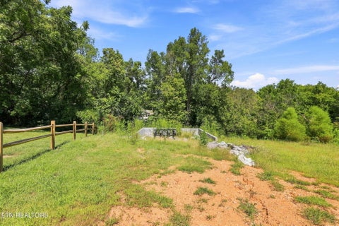 Tiny photo for 6420 Sevierville Pike, Knoxville, TN 37920 (MLS # 1354287)