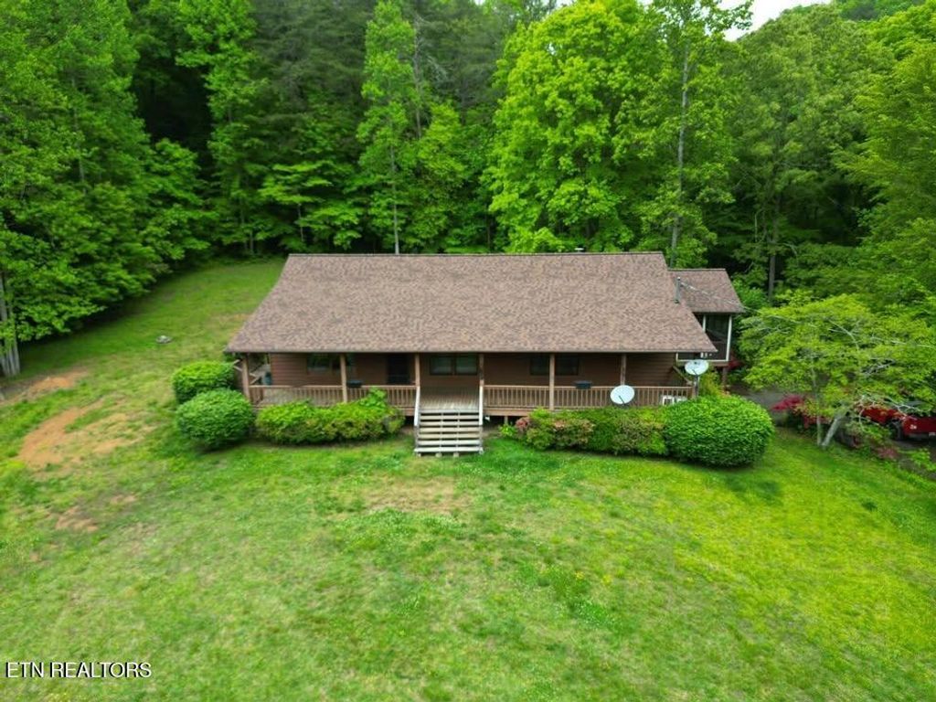 Photo of 287 Hayes Hollow Lane, Maynardville, TN 37807 (MLS # 1303730)