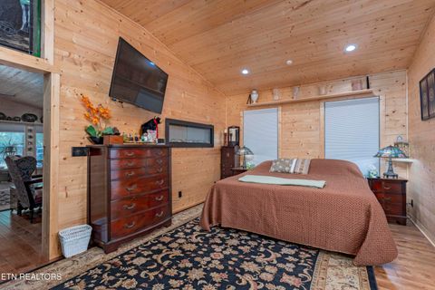 Tiny photo for 150 4Th St, Tellico Plains, TN 37385 (MLS # 1328048)