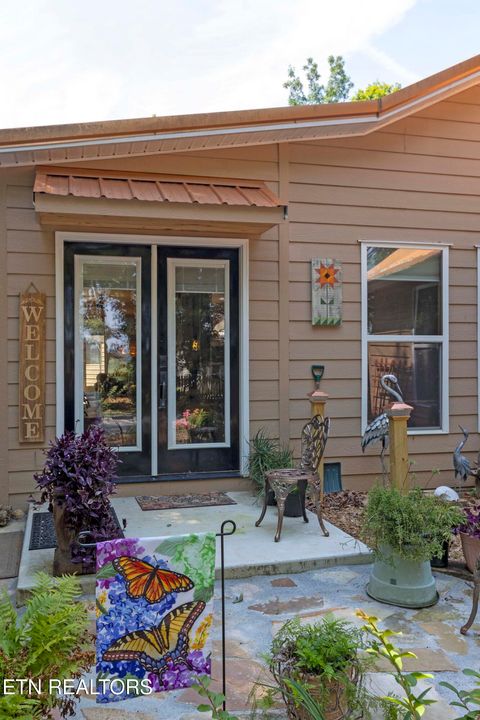 Tiny photo for 150 4Th St, Tellico Plains, TN 37385 (MLS # 1328048)