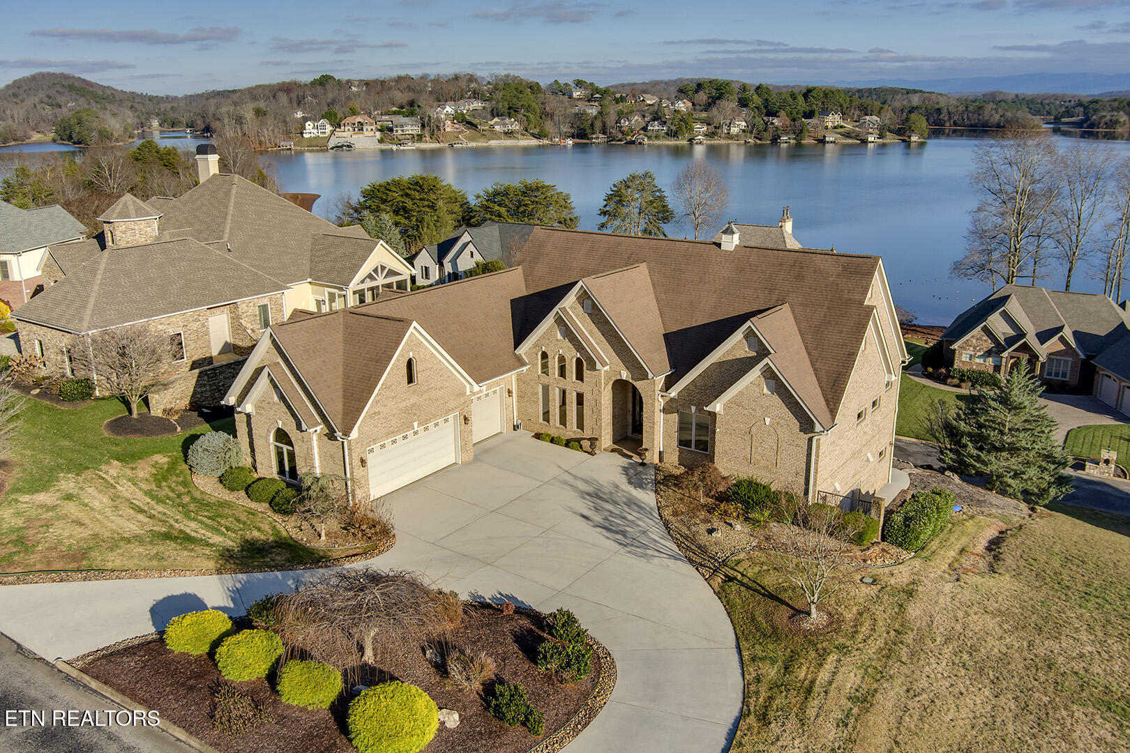 1490 Rarity Bay Pkwy