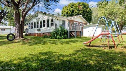 Tiny photo for 915 Panorama Drive, Maryville, TN 37801 (MLS # 1355971)