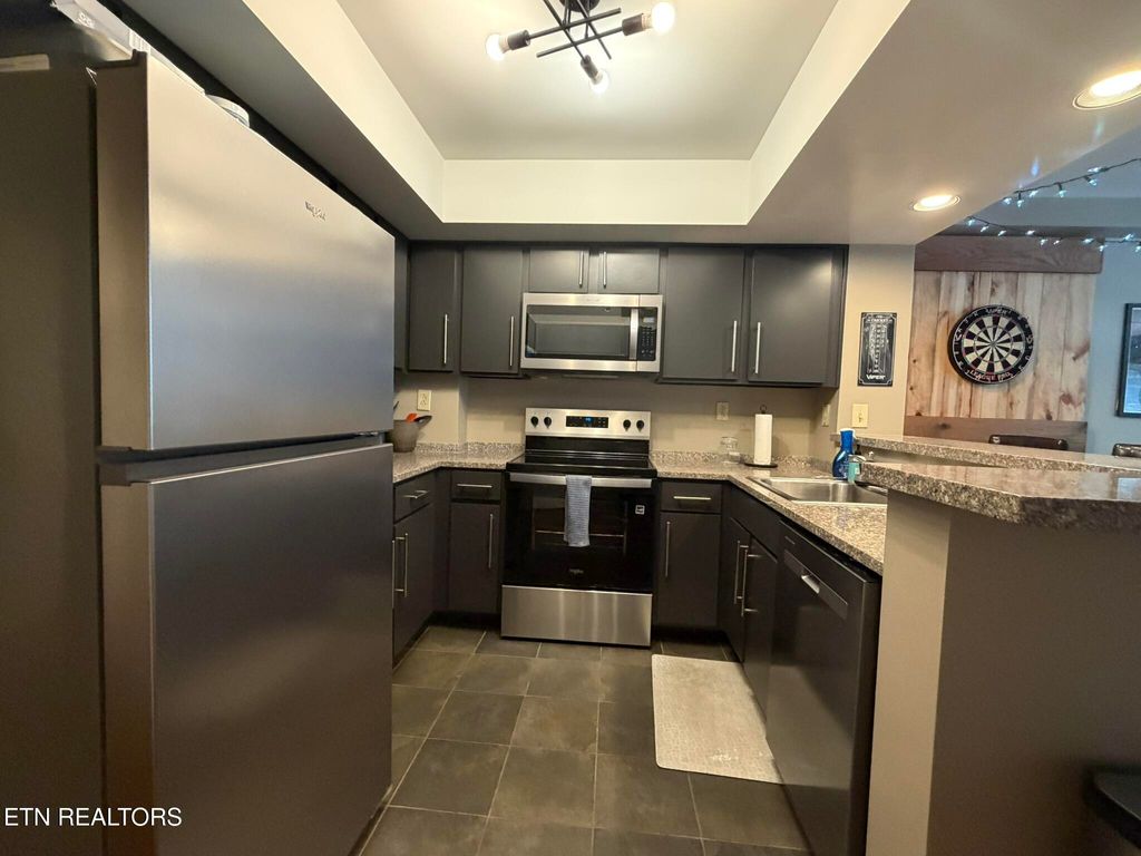 Photo of 1735 Lake Ave #805, Knoxville, TN 37916 (MLS # 1330471)