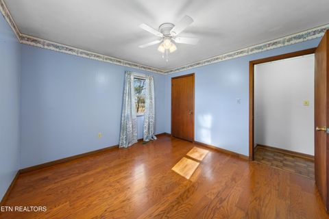 Tiny photo for 691 Barclay Lane, Jellico, TN 37762 (MLS # 1326212)