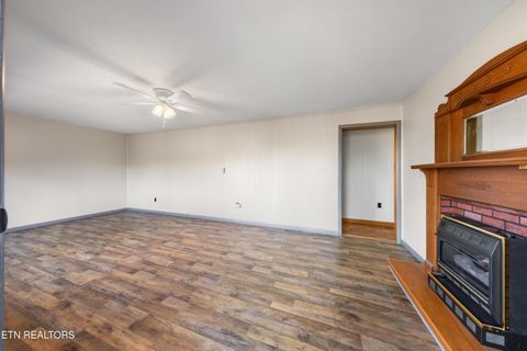 Tiny photo for 691 Barclay Lane, Jellico, TN 37762 (MLS # 1326212)