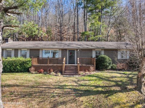 Photo of 691 Barclay Lane, Jellico, TN 37762 (MLS # 1326212)