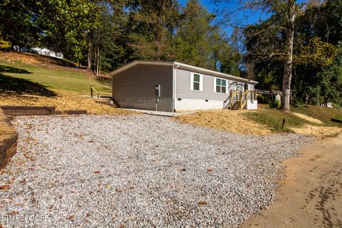 Tiny photo for 157 Beech St, Harriman, TN 37748 (MLS # 1318986)