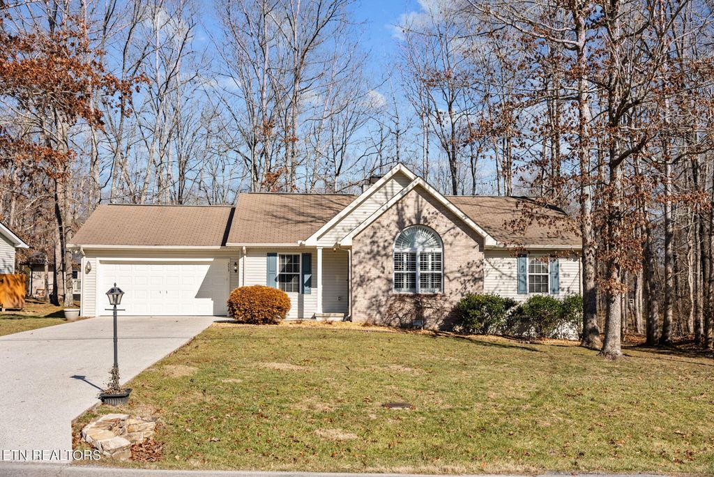Photo of 253 Saint George Drive, Fairfield Glade, TN 38558 (MLS # 1329013)