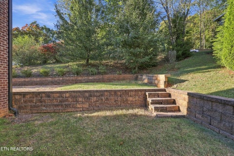 Tiny photo for 10015 Castleglen Lane, Knoxville, TN 37922 (MLS # 1359855)
