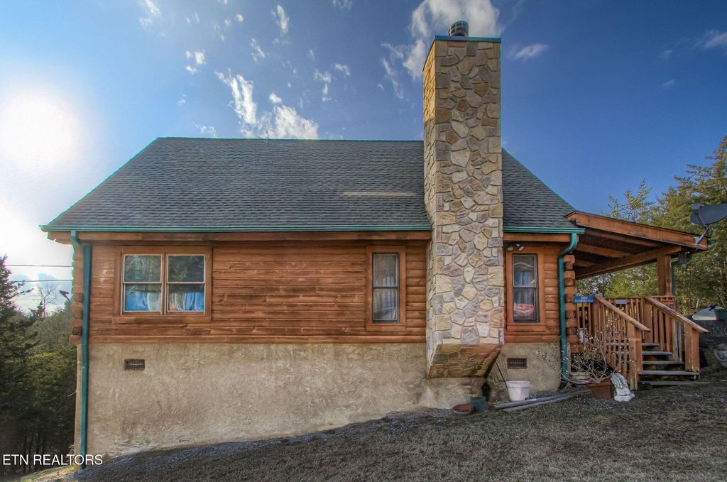 Photo of 2505 Fleming Way, Sevierville, TN 37876 (MLS # 1330188)